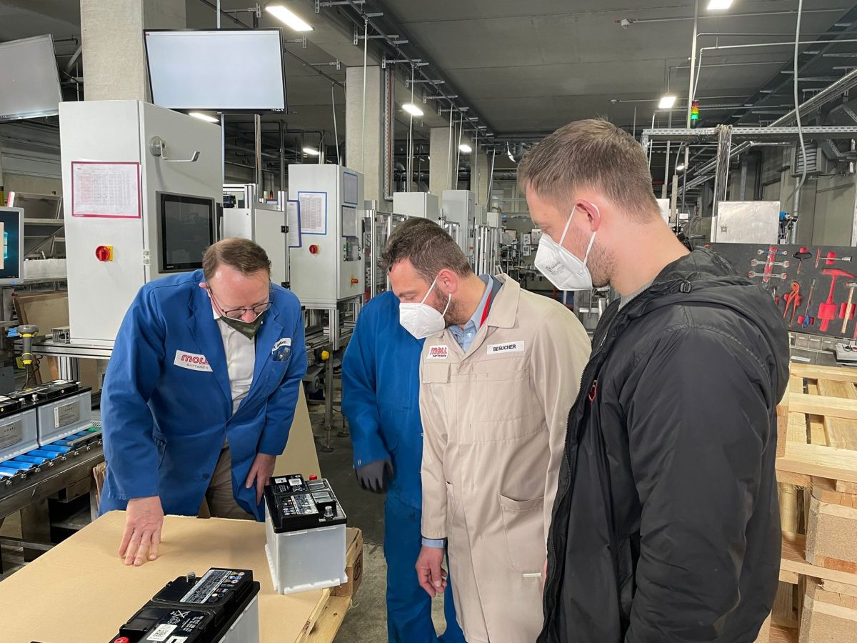 V.l.n.r: Dr. Eichhorn (GF MOLL), Bürgermeister Schönwald, BR-Vorsitzender Patrick Werner